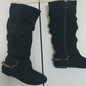 Steve Madden girls suede boots size 2 still new!